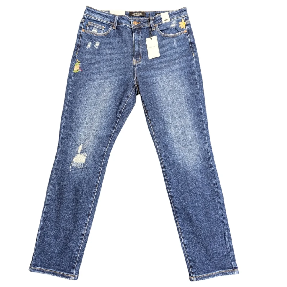 NWT Judy Blue Jeans Womens 13/31 Floral Embroidered High Rise Boyfriend Fit
